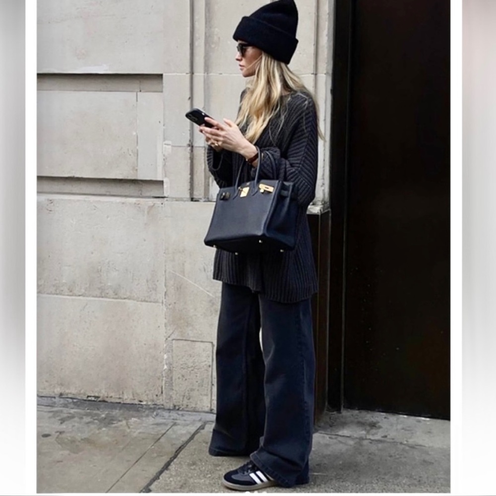 Adidas Samba Classic Sneakers Size 7